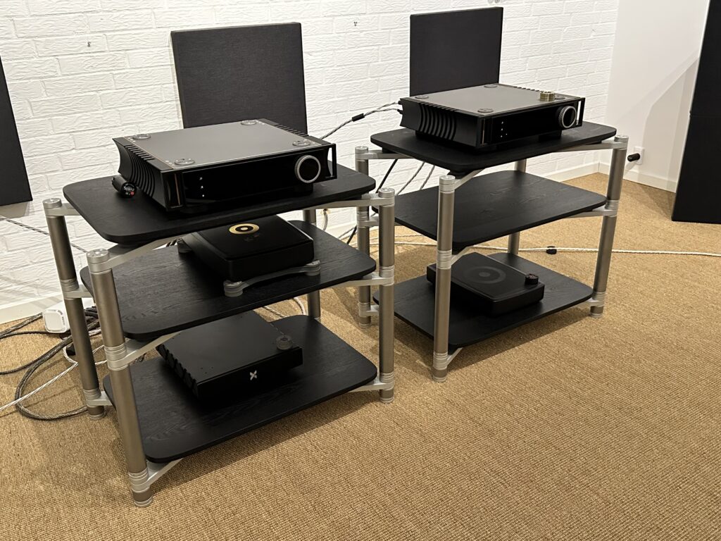 High End Hifi mit kompekten Ausmaßen und größtem Klang.