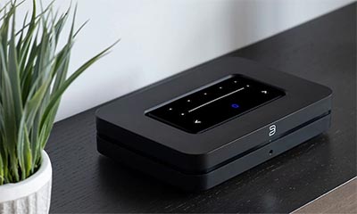 Perspektivische Ansicht Bluesound Node